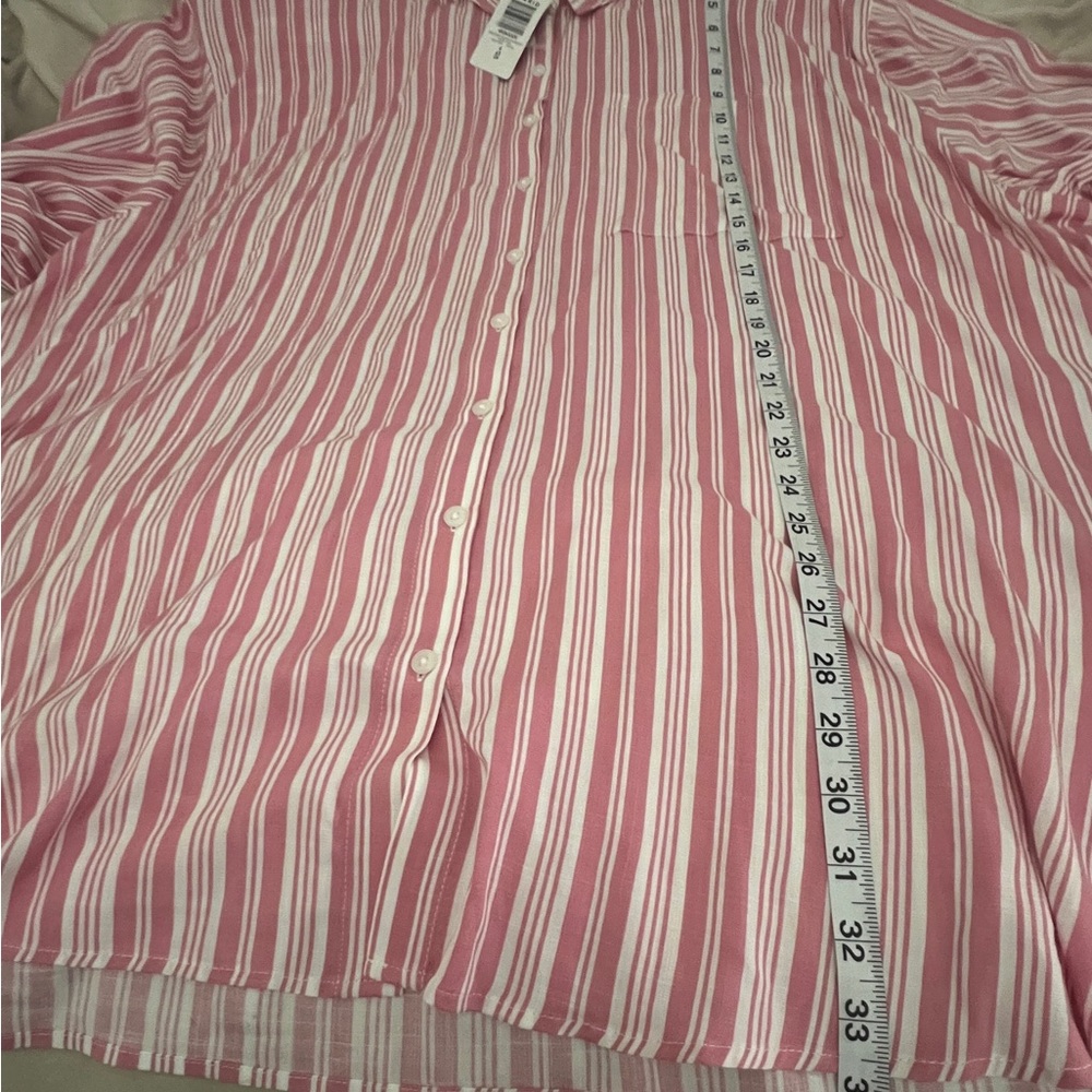 NWT Torrid Women Plus Pink/ White Striped Button-Up Long Sleeve Blouse Sz 4X A2 - Picture 6 of 10